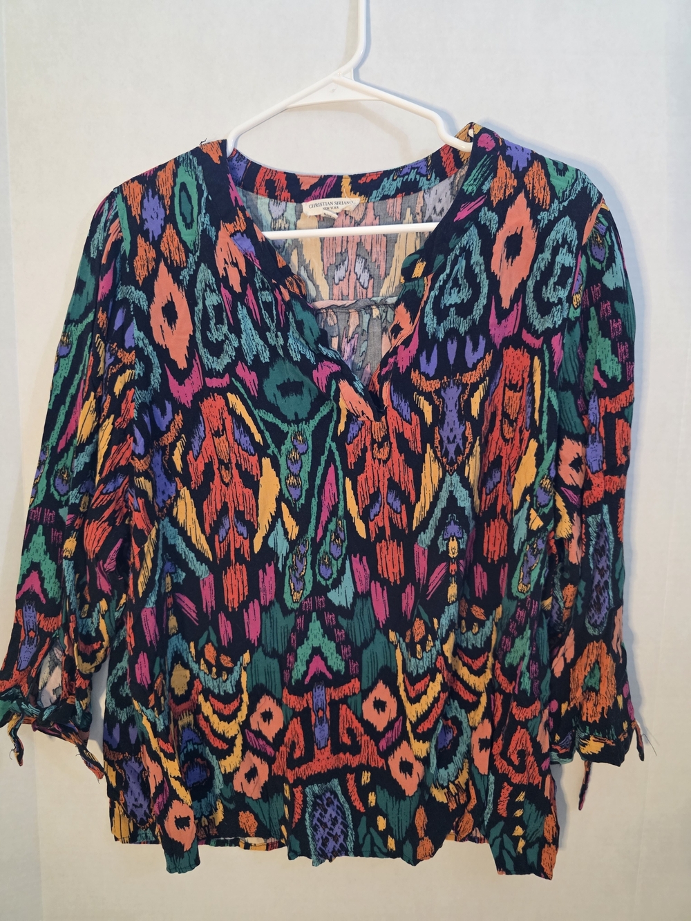 Women's Multicolor Ikat Print V-Neck Blouse